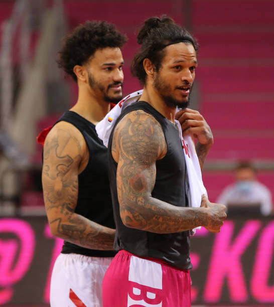 滑馆的神秘 滑馆的神秘