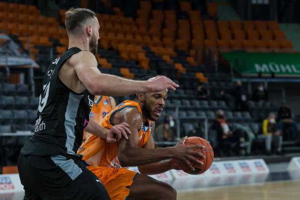 财务与传播 财务与传播